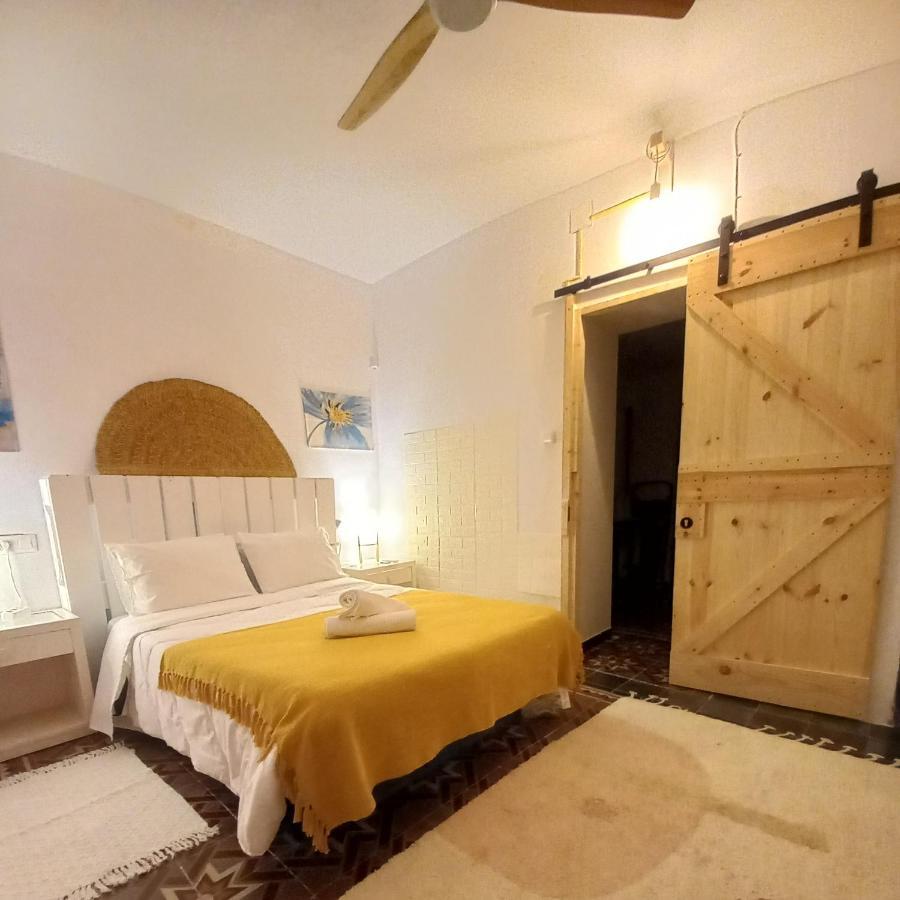 Guesthouse Jazmines Mozarabes # Wifi Baena Extérieur photo